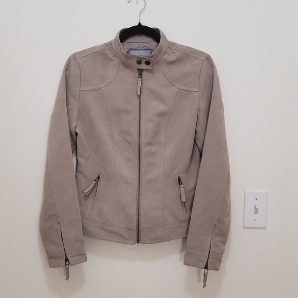 Ladies jacket - Picture 8 of 8